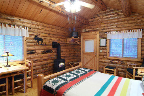 Silverwolf Log Chalets Coram المظهر الخارجي الصورة